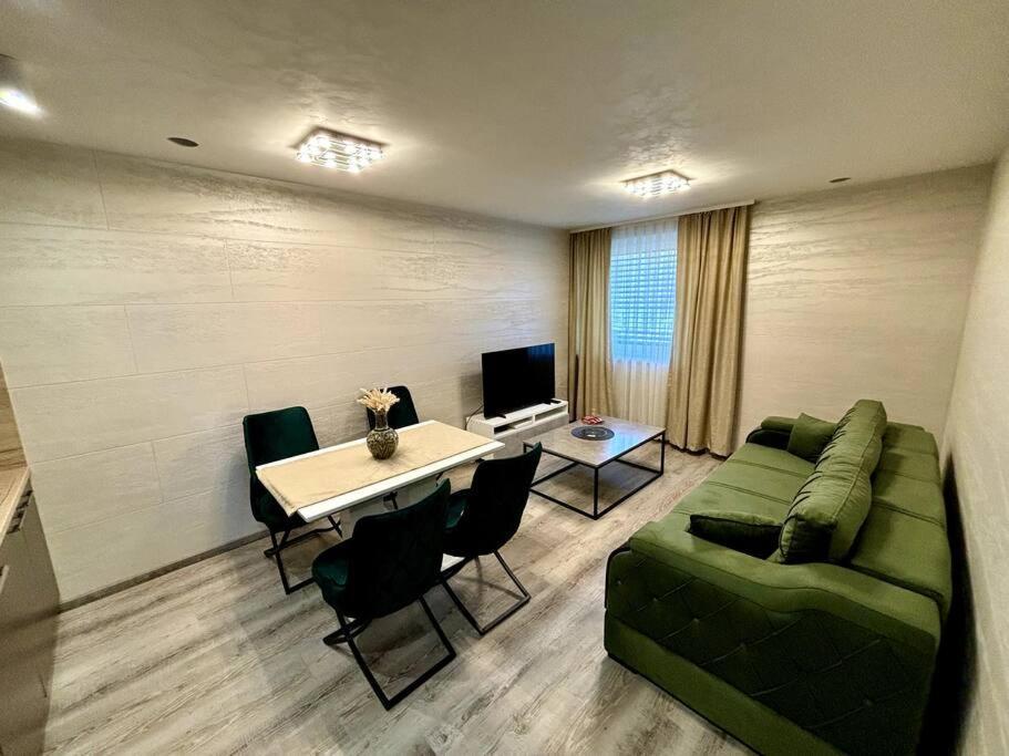 Villa Moste 3-Free Parking&Pool, Ev Station Lubiana Esterno foto