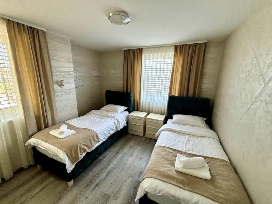Villa Moste 3-Free Parking&Pool, Ev Station Lubiana Esterno foto